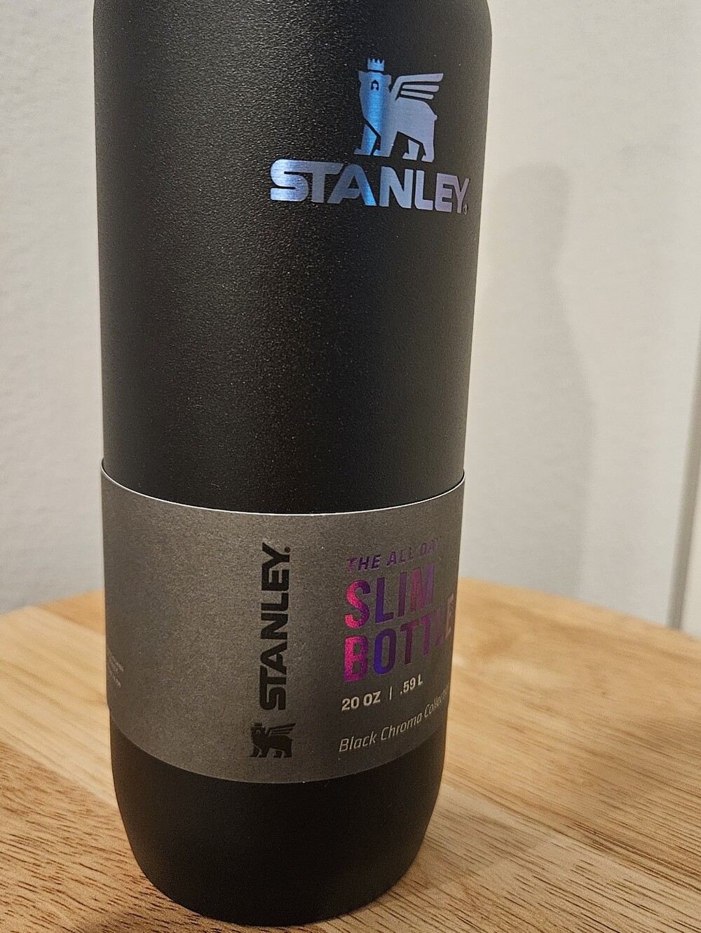 NWT Stanley All Day Slim Bottle Black Chroma Collection - Picture 11 of 14